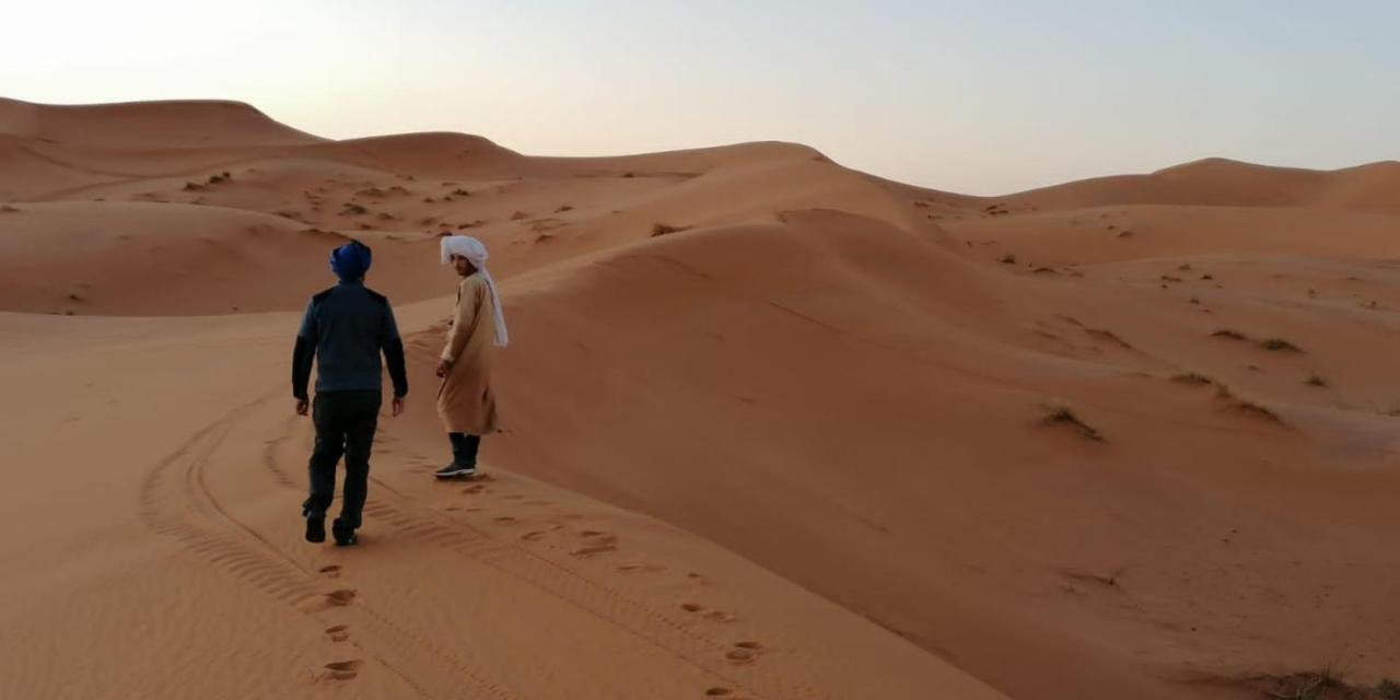 Отель Fabulous Desert Camp Мерзуга Экстерьер фото