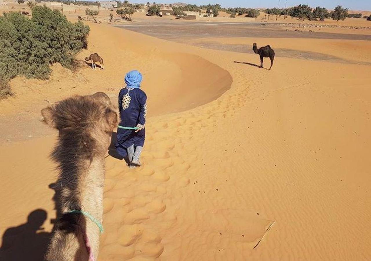 Отель Fabulous Desert Camp Мерзуга Экстерьер фото