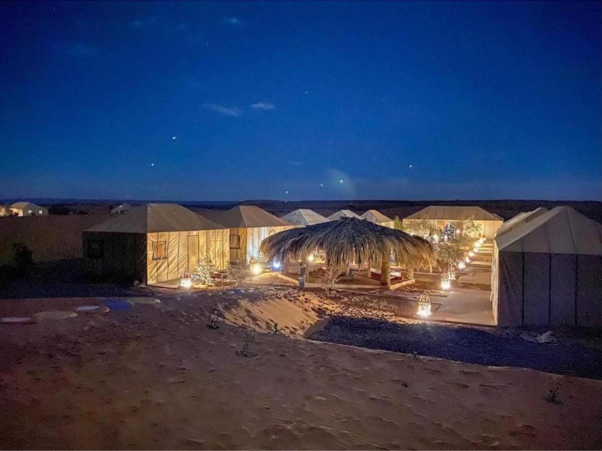 Отель Fabulous Desert Camp Мерзуга Экстерьер фото